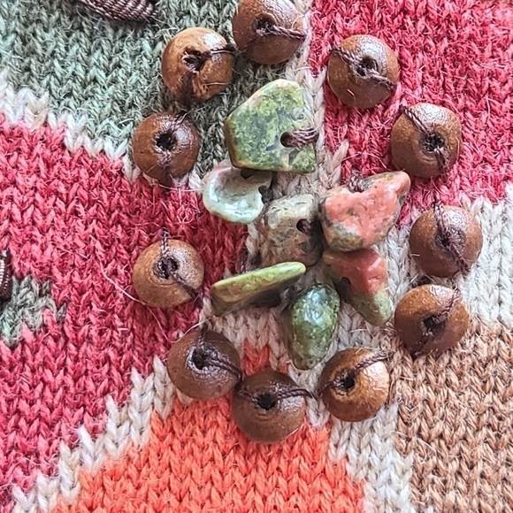 Floral Design 90s Sweater with Wood and Stone  Accents, Size XL - Picture 6 of 7